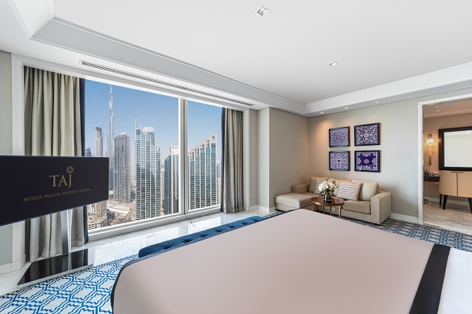 Taj-Dubai-Grand-Luxury-Suite-Bedroom-View