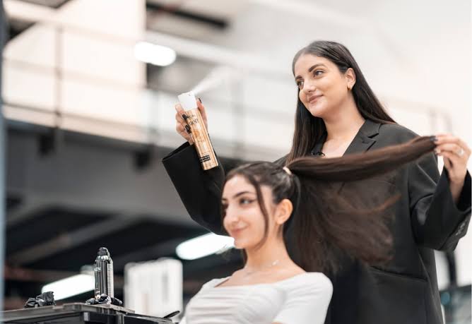 . Luxury Beauty Treatments in Dubai's High-End Salons