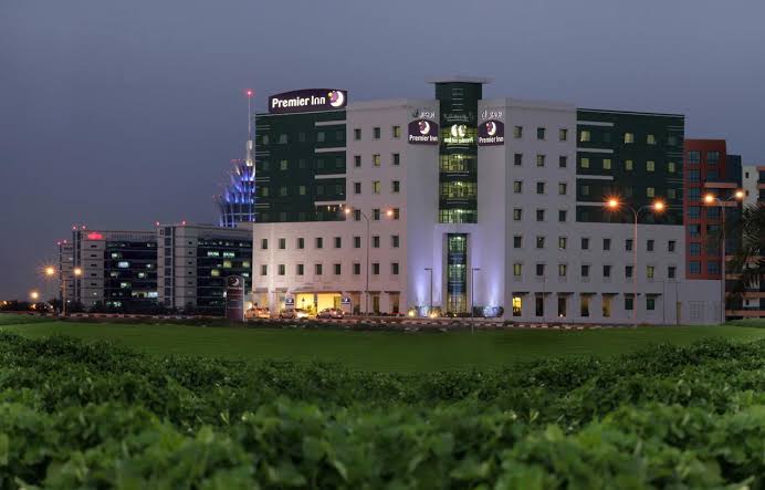 Premier Inn Dubai Silicon Oasis 🏨💰🎠: