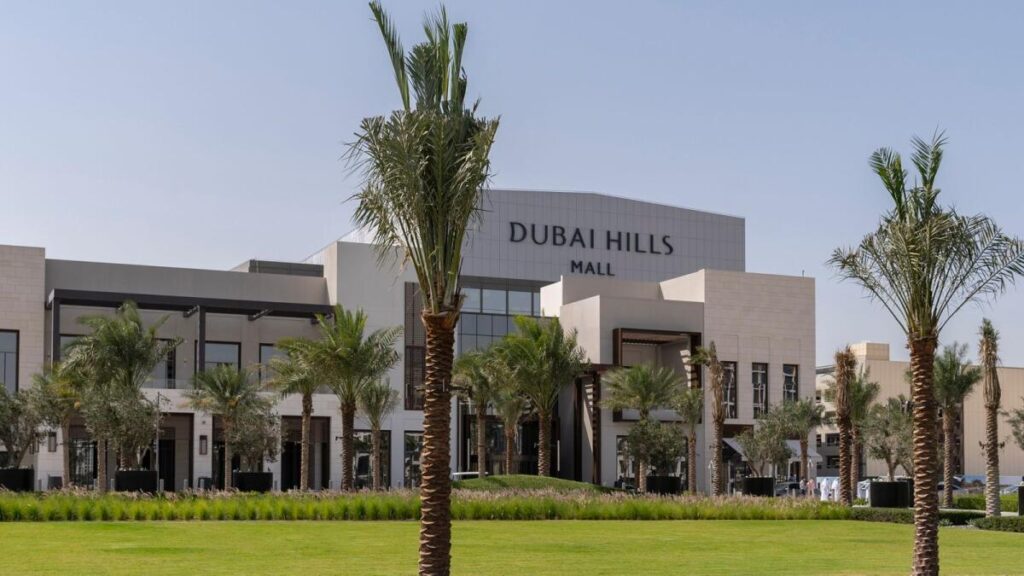 Dubai Hills Estate Mall in Dubai