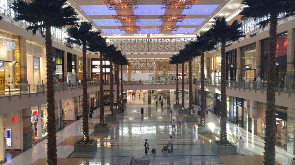 Fashion Avenue in Mirdif Hills Mall in Dubai