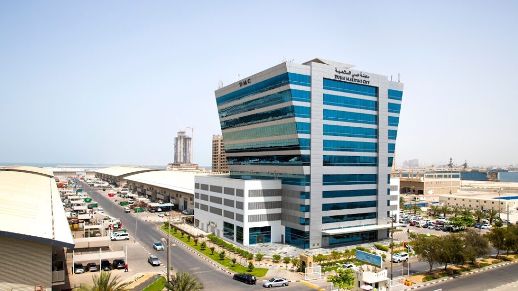 Office space in Dubai Maritime City